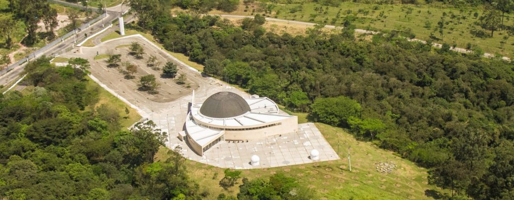 Planetário do Carmo segue fechado em Itaquera 