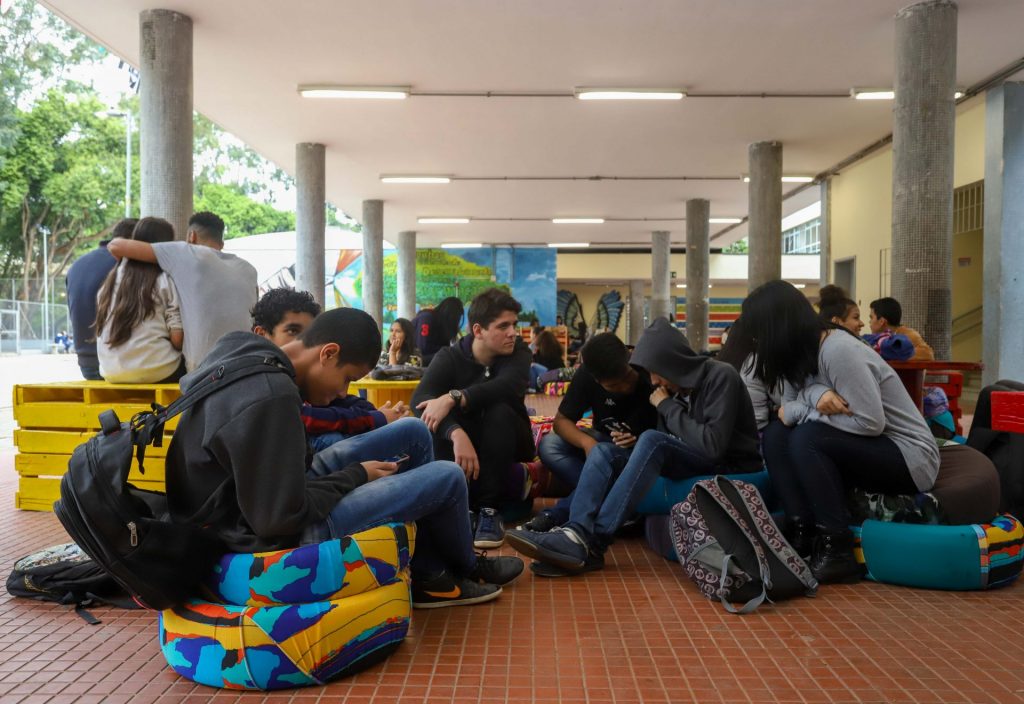 A convocação para as escolas estaduais será feita pelas diretorias regionais de ensino