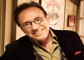 O cantor Moacyr Franco faz show comemorativo na Mooca, em novembro