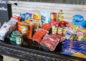 A intenção é levar alimento a todas as famílias cadastradas no CadÚnico (cadastro federal)