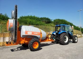 Ação visa desinfetar 500 quilômetros de vias e espaços públicos da região