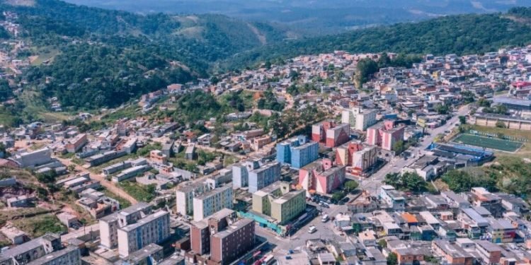 Atualmente o bairro possui uma população estimada em 220 mil habitantes