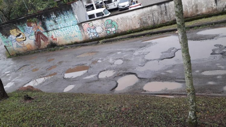Trecho que liga o portão 3 ao estacionamento do Parque do Carmo