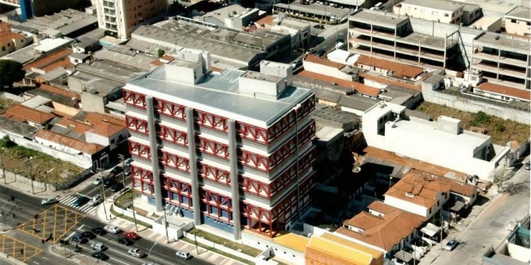 Fatec Tatuapé: Rua Antônio de Barros, 800