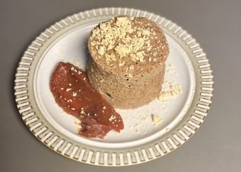 Bolo de Caneca de Goiabada Flormel com Cardamono