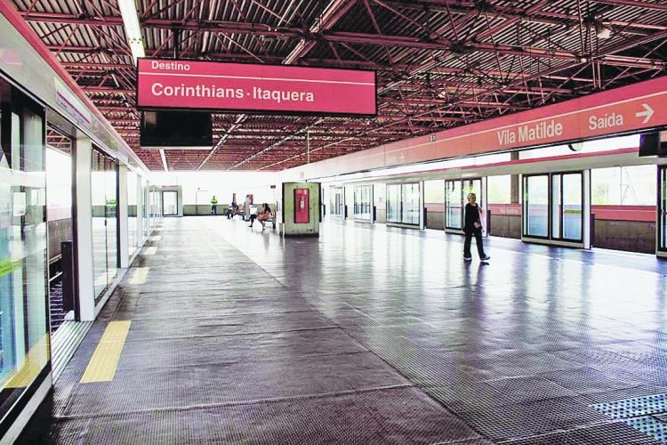 ESPAÇOS ATRATIVOS Estações da Linha 3-Vermelha terão mais espaços comerciais