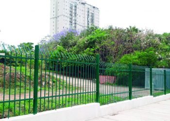 Moradores voltam a requerer a liberação de área cercada