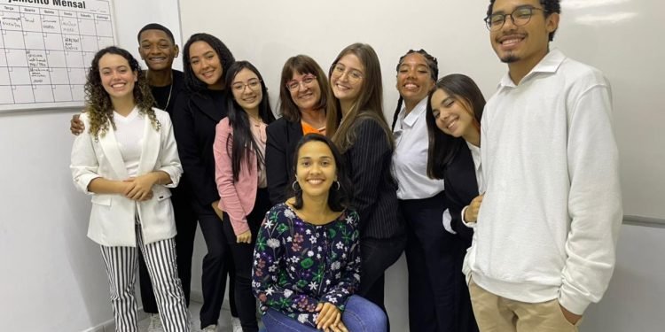 Espro (Ensino Social Profissionalizante), entidade filantrópica que atua há mais de 40 anos na formação de adolescentes e jovens