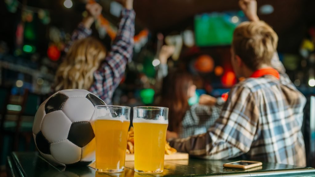 Donos de bares e restaurantes estão animados com a Copa e o fim do ano