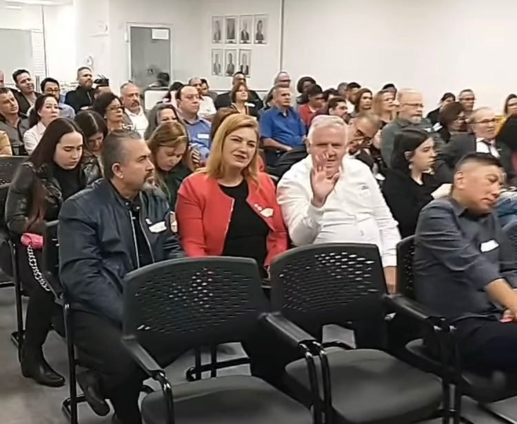 Evento da Semana do Comerciante reúne empresários e lideranças da região em palestras e homenagens