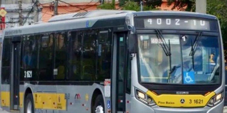Linha 4002/10 Guaianases-Terminal Vila Carrão