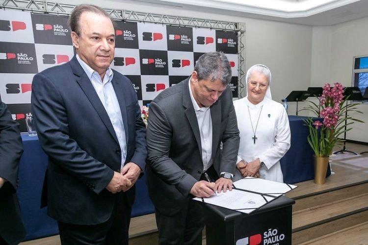 Governo firma convênio com o Hospital Santa Marcelina Itaquera