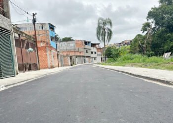 Travessa Maria Leneru em Guaianases recebe pavimentação