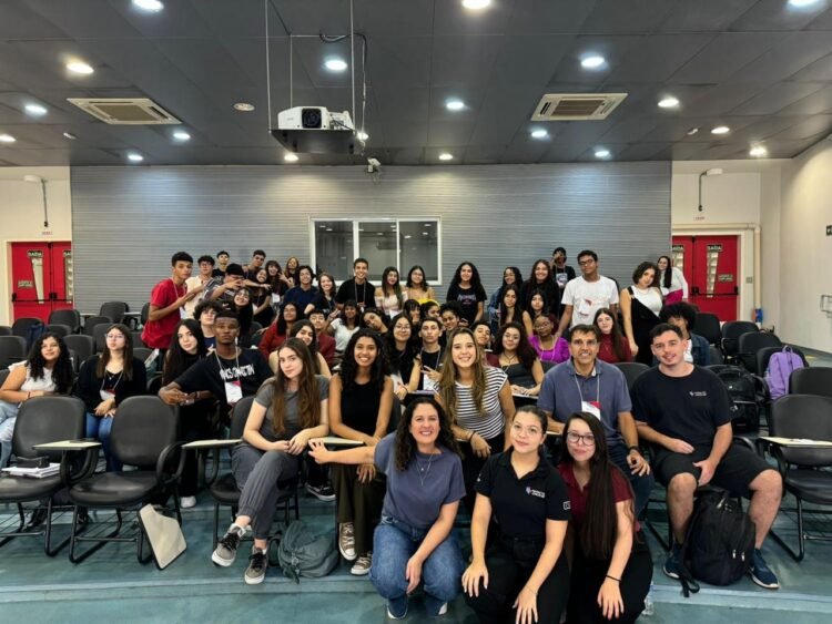 A Kantar Insights ajudou a viabilizar o projeto, idealizado por um grupo de alunos bolsistas da EACH