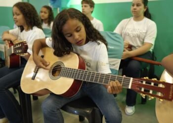 Centro Cultural de São Mateus recebe cursos gratuitos de dança e violão