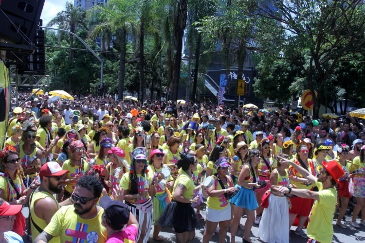 Prefeitura abre inscrições para o Carnaval de Rua 2025