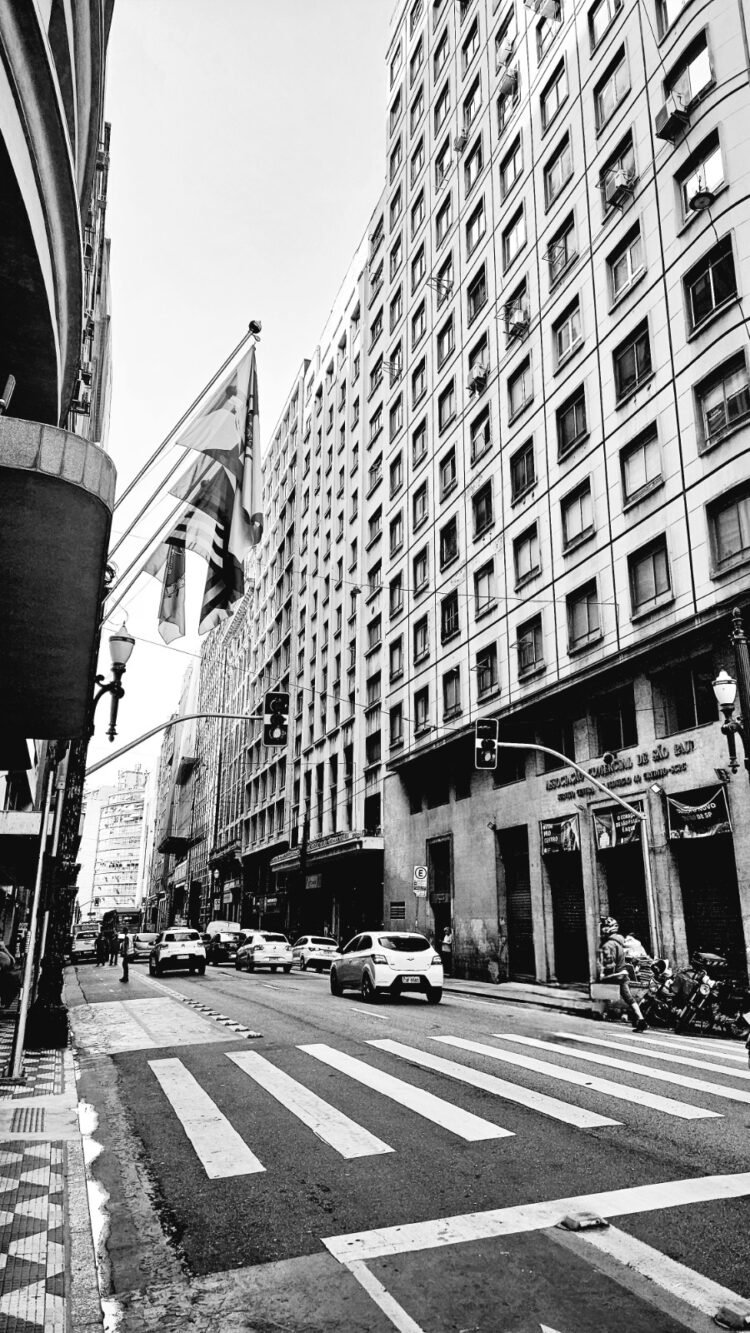 Associação Comercial comemora 130 anos com exposição fotográfica interativa e inovadora