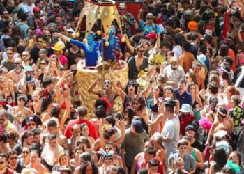Carnaval: veja cuidados com consumo de álcool, energético e dispositivos eletrônicos para fumar