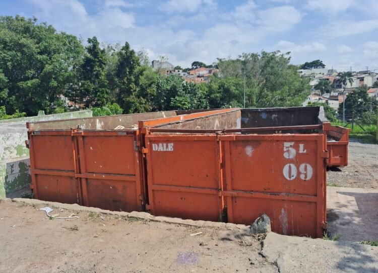 Subprefeitura São Mateus amplia acesso ao descarte correto com ecopontos fixos e ponto móvel de coleta