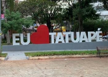 Tatuapé ganha totens “Eu Amo Tatuapé” em dois pontos simbólicos do bairro