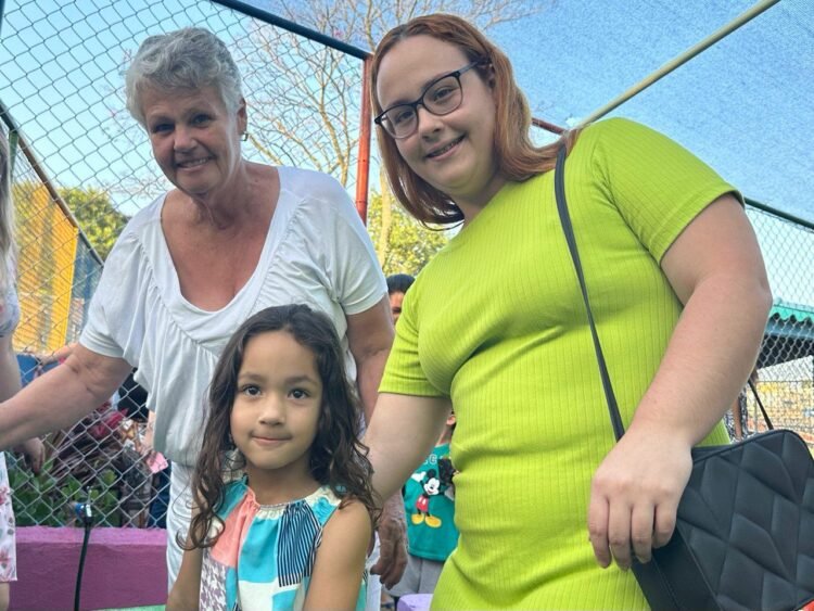 EMEF Dezoito do Forte realiza Feira Cultural no Dia da Família na Escola