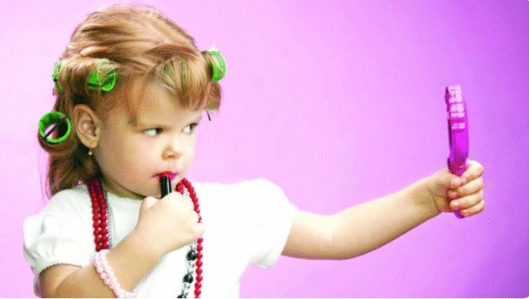 Adultização infantil: entenda riscos e como prevenir o problema