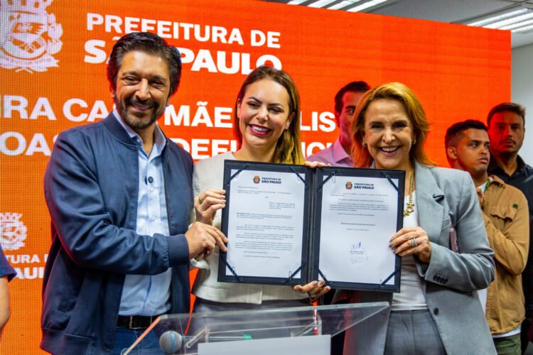 Mamografia aos 40 é Lei