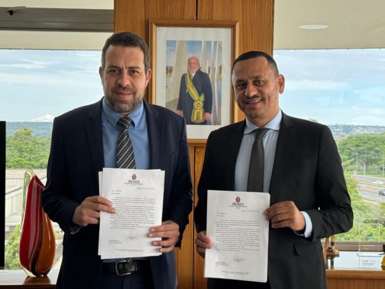 Guedes busca recursos federais