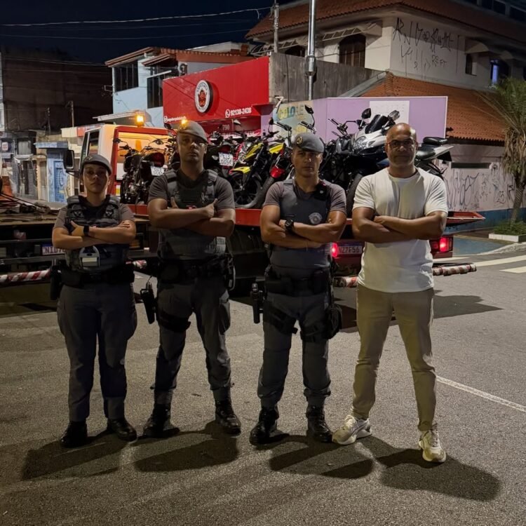 Operação apreende 14 motos irregulares no Jardim Imperador