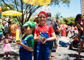 Berço Elétrico: folia inclusiva