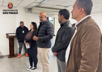 Subprefeitura São Mateus Alerta Proprietários de Adegas sobre Normas de Funcionamento