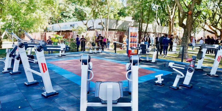 Guaianases ganha academia ao ar livre gratuita com funcionamento 24 horas