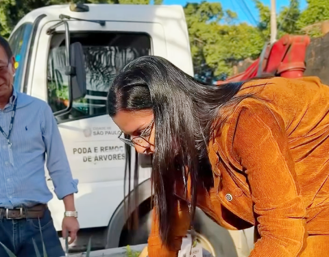 Área próxima à Praça Joaquim Alves, na Penha, é revitalizada pela Subprefeitura