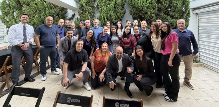 Lideranças da ZL se reúnem em feijoada de networking no Tatuapé
