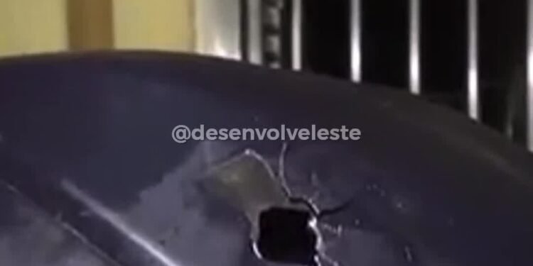 🚨 POLICIAL DE FOLGA REAGE A ASSALTO NA PENHA