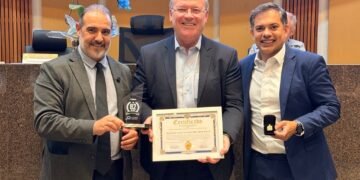 Jaime Basso recebe homenagem por contribuição ao desenvolvimento de São Bernardo do Campo (SP)