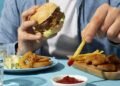 Alimentação do pai pode estar relacionada às características do bebê antes da concepção, diz pesquisa - Agência SP, a agência de notícias de São Paulo