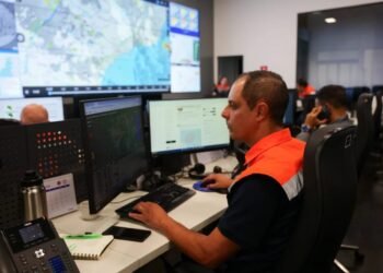 Defesa Civil de SP emite 28 alertas de chuva e mantém alerta laranja em todo o estado neste domingo (25)