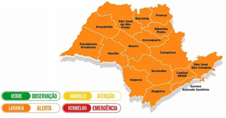Defesa Civil de SP renova alerta de temporais para domingo (25) e monta gabinete de crise