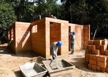 Governo de São Paulo simplifica regime tributário de 74 produtos, de material de construção a micro-ondas
