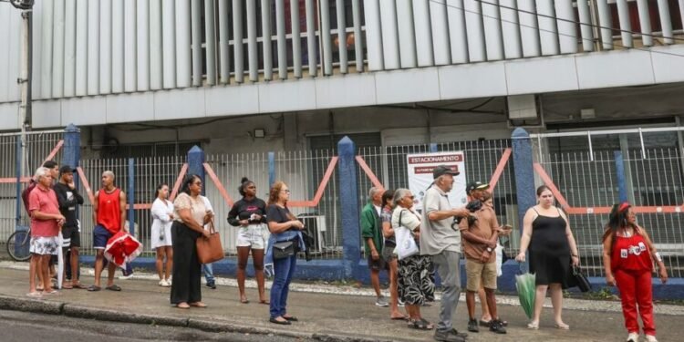 PF investiga se problemas na circulação de ônibus prejudicaram eleitor