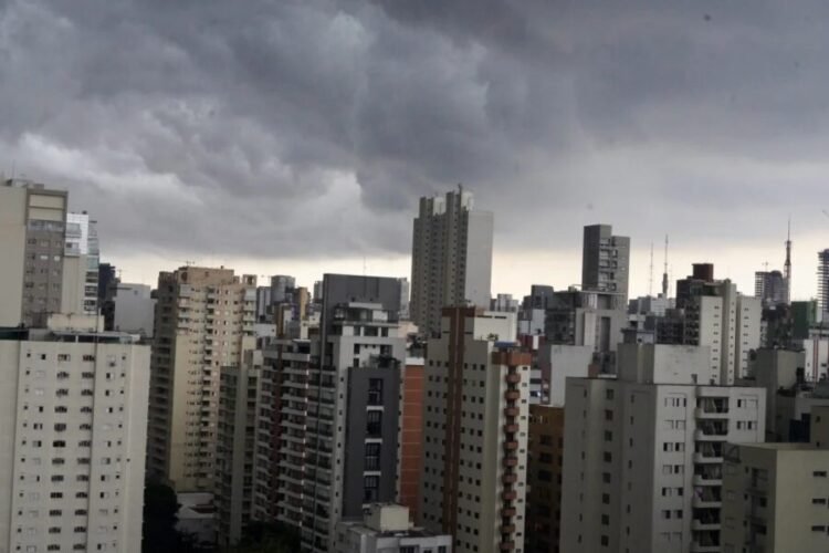Previsão do tempo para sexta-feira (23), em SP: tempo instável
