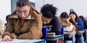 Simulado do Provão e Enem terá resultado na Sala do Futuro e correção na escola - Agência SP, a agência de notícias de São Paulo
