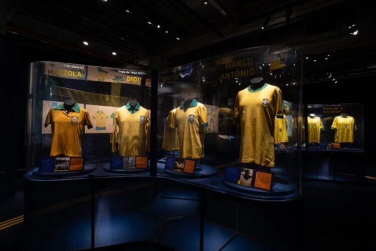 Última chance para conferir ‘Amarelinha’: exposição do Museu do Futebol termina em 1º de novembro